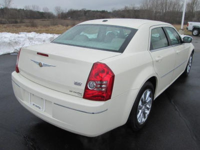 2009 Chrysler 300  Touring