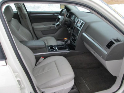 2009 Chrysler 300  Touring