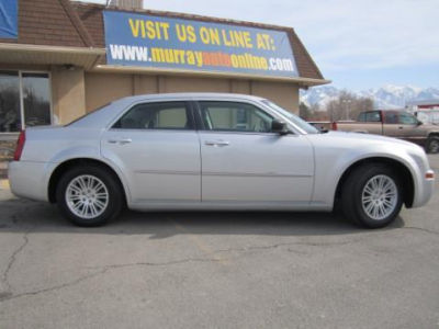 2009 Chrysler 300  LX