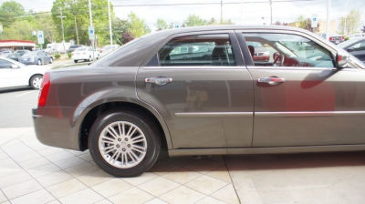 2010 Chrysler 300  Touring