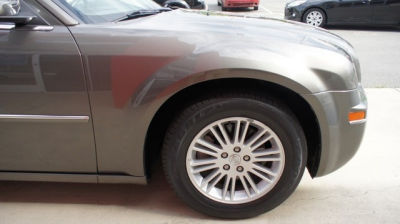 2010 Chrysler 300  Touring