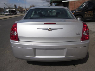 2009 Chrysler 300  Touring