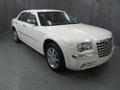 2009 Chrysler 300  Limited