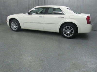 2009 Chrysler 300  Limited