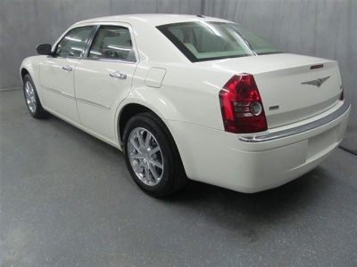 2009 Chrysler 300  Limited
