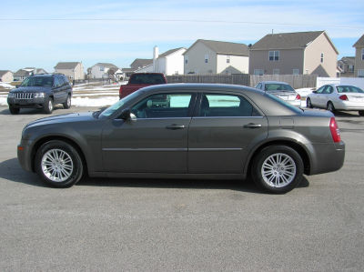 2009 Chrysler 300  LX