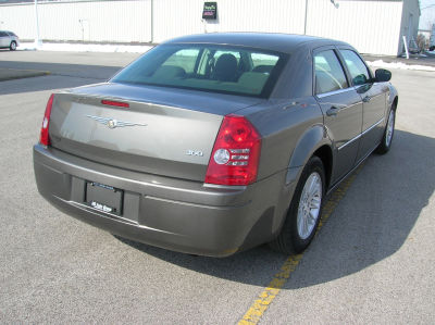 2009 Chrysler 300  LX