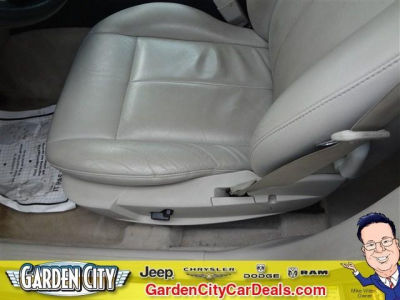 2005 Chrysler 300  Touring