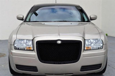 2008 Chrysler 300  LX