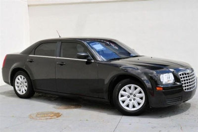 2008 Chrysler 300  LX