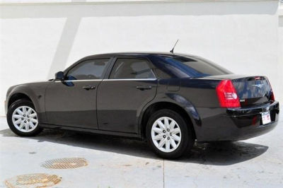 2008 Chrysler 300  LX