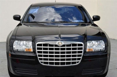 2008 Chrysler 300  LX