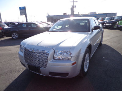 2009 Chrysler 300  LX