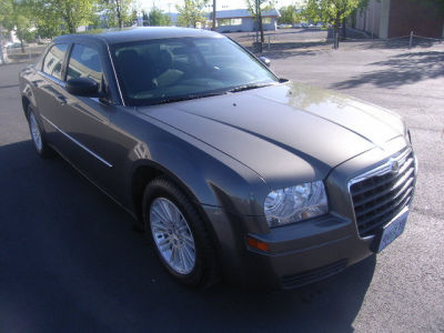 2008 Chrysler 300  LX