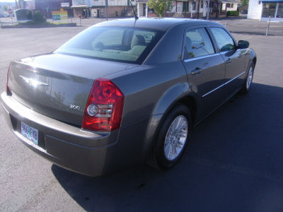 2008 Chrysler 300  LX