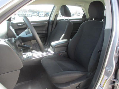 2010 Chrysler 300  Touring