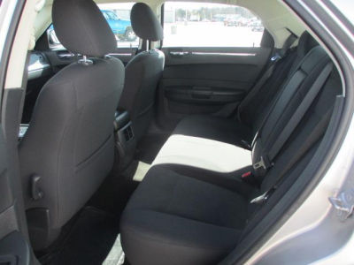 2010 Chrysler 300  Touring