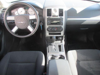 2010 Chrysler 300  Touring