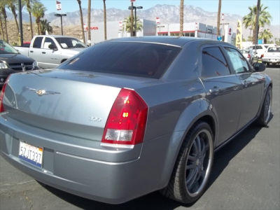 2007 Chrysler 300  Base