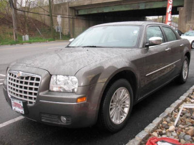 2010 Chrysler 300  Touring