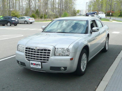 2010 Chrysler 300  Touring