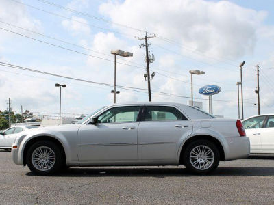 2009 Chrysler 300  LX