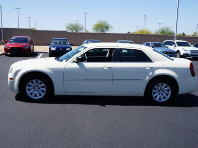 2008 Chrysler 300  LX