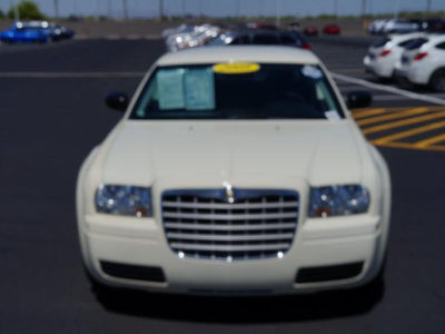 2008 Chrysler 300  LX