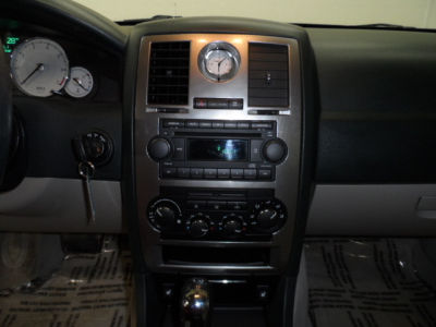 2005 Chrysler 300  Touring