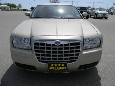 2008 Chrysler 300  LX