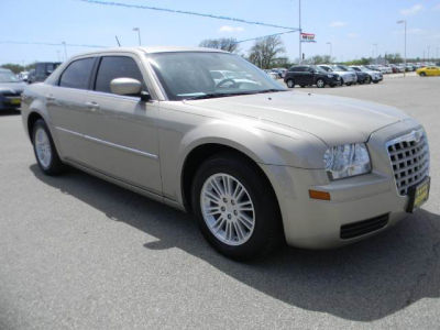 2008 Chrysler 300  LX