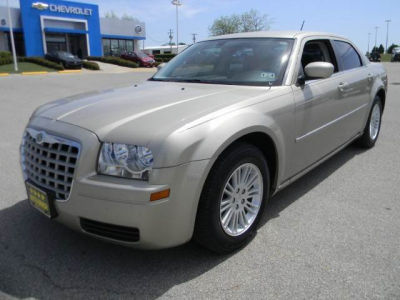 2008 Chrysler 300  LX