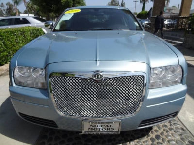 2009 Chrysler 300  LX