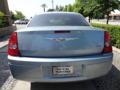 2009 Chrysler 300  LX