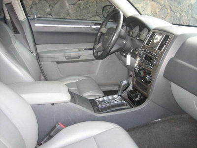 2005 Chrysler 300  Touring