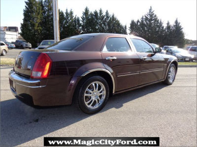 2005 Chrysler 300  Touring