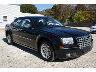 2010 Chrysler 300  Touring