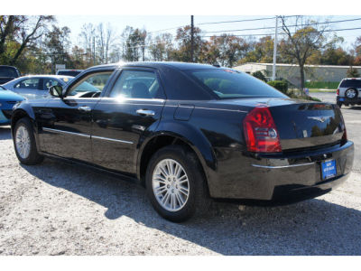 2010 Chrysler 300  Touring