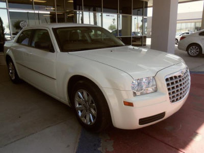 2008 Chrysler 300  LX