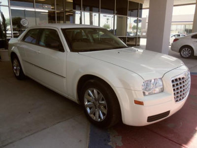 2008 Chrysler 300  LX