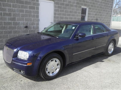 2005 Chrysler 300  Touring