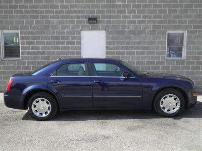 2005 Chrysler 300  Touring