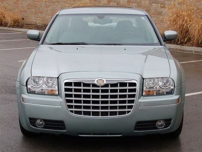2005 Chrysler 300  Touring