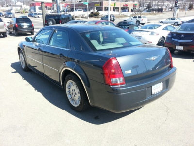 2007 Chrysler 300  Base