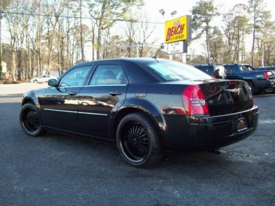 2008 Chrysler 300  LX