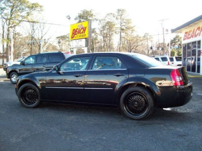2008 Chrysler 300  LX