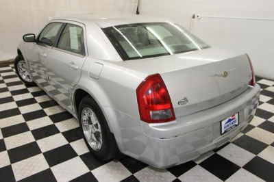 2006 Chrysler 300  Touring