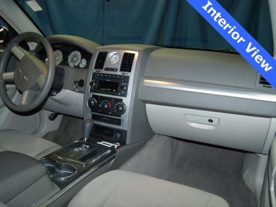 2010 Chrysler 300  Touring