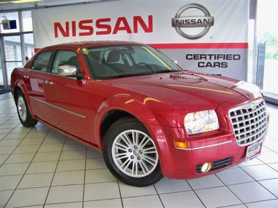 2010 Chrysler 300  Touring