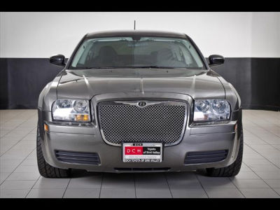 2008 Chrysler 300  LX